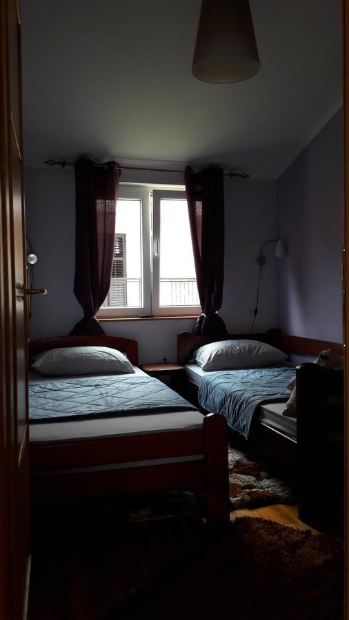 Porodicni Apartman تْشيرسيك نوفي المظهر الخارجي الصورة